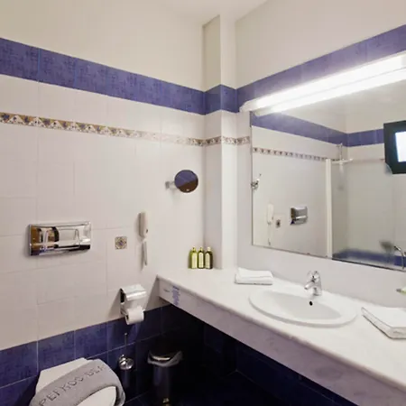 Pefkos & Hotell Pefki