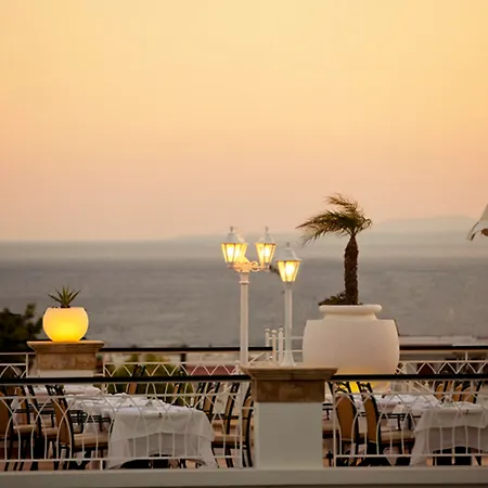 Pefkos & Hotell Pefki